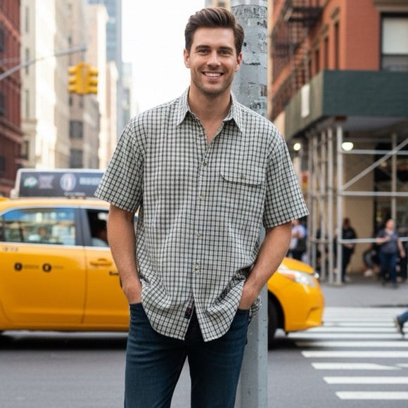 North Face green and white check large men casual, short sleeve button-down - Picture 1 of 11